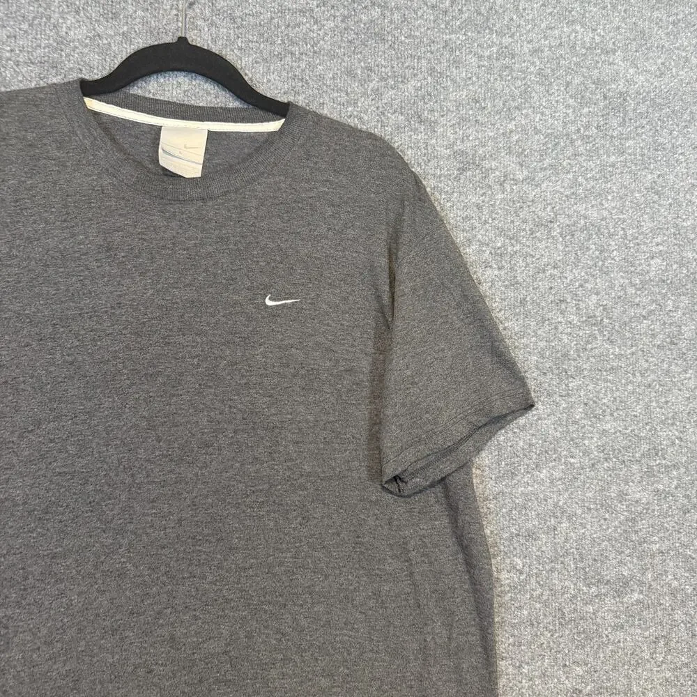 Vintage Nike Shirt Mens Large Gray‎ Swoosh Crewneck Short Sleeve TShirt USA